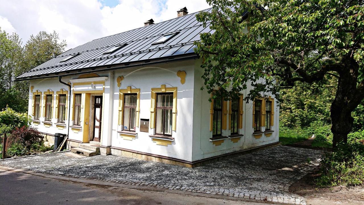 Chalupa, Kde Bejval Kram Vysoke nad Jizerou Exterior photo